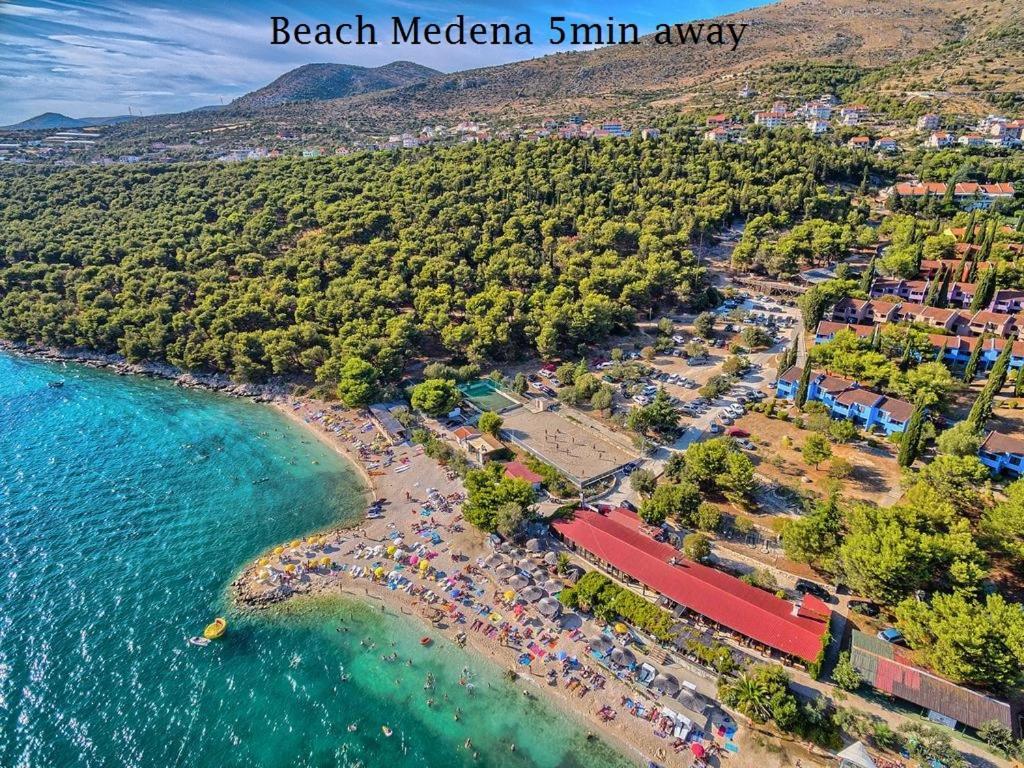 Seaside Villa Near Trogir - Poljica Марина Екстериор снимка
