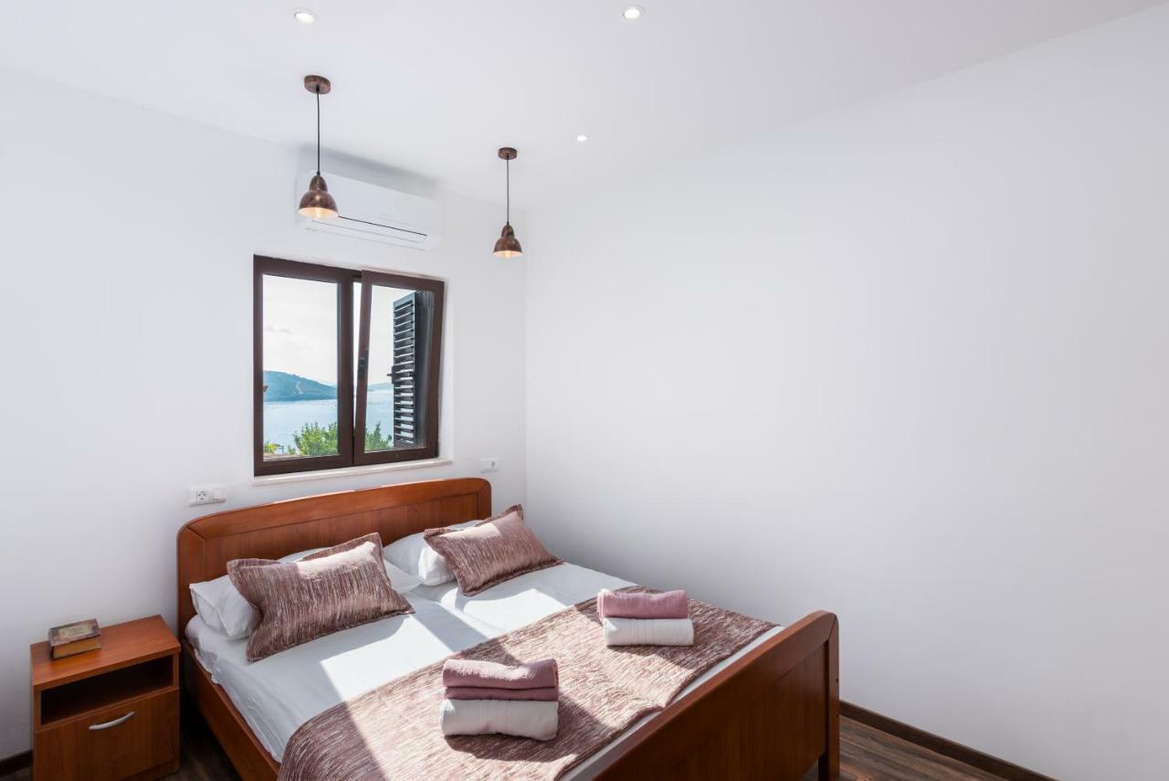 Seaside Villa Near Trogir - Poljica Марина Екстериор снимка